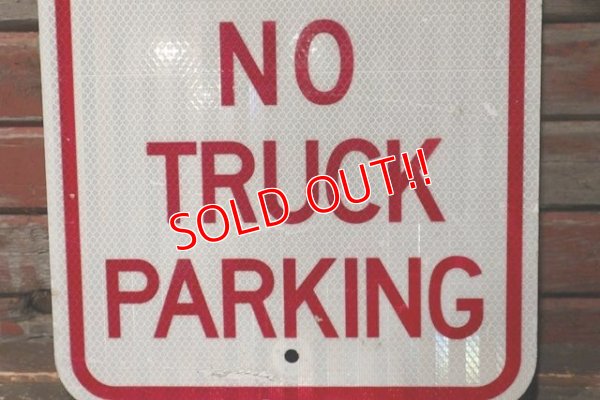 画像3: dp-211110-59 Road Sign "NO TRUCK PARKING"