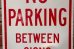 画像3: dp-211201-21 Road Sign "NO PARKING BETWEEN SIGNS←" (3)