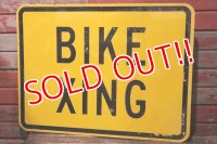 dp-211110-59 Road Sign "BIKE XING"