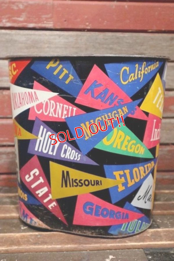 画像1: dp-211210-23 1950's-1960's College Pennant Trash Can