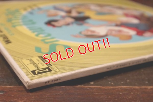 画像10: ct-211210-28 Snow White and The Seven Dwarfs / 1970's Record