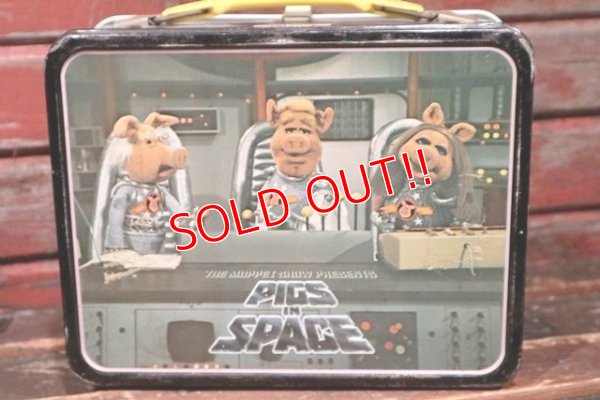画像5: ct-211210-54 The Muppets Show Presents PIGS IN SPACE / THERMOS 1977 Metal Lunch Box