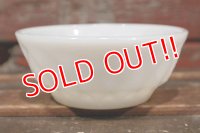 dp-211201-35 Fire-King / 1970's Kimberly Cereal Bowl (White)