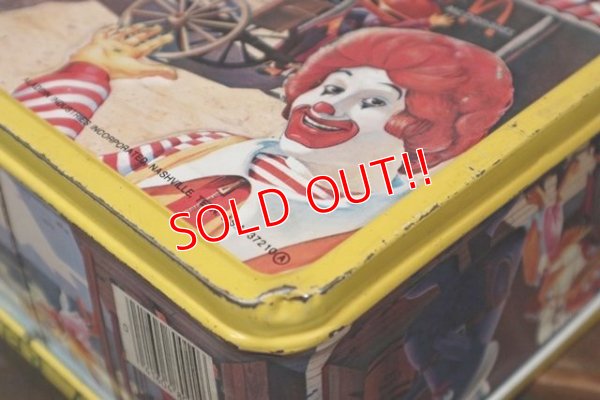 画像10: ct-211201-118 McDonald's / Aladdin 1982 Metal Lunch Box