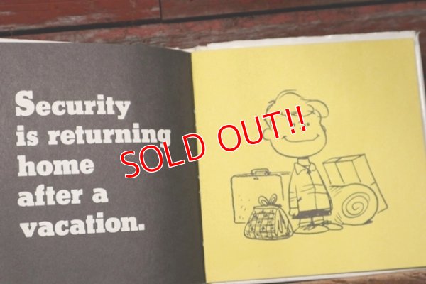 画像6: ct-211201-108 PEANUTS / SECURITY IS A THUMB AND A BLANKET 1970's Book