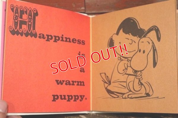 画像3: ct-211201-108 HAPPINESS IS A WARM PUPPY / 1970's Book