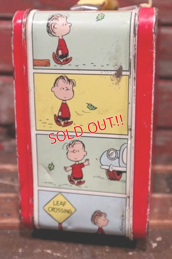 画像8: ct-211210-56 PEANUTS / THERMOS 1970's Metal Lunch Box