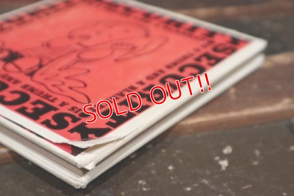 画像9: ct-211201-108 PEANUTS / SECURITY IS A THUMB AND A BLANKET 1970's Book