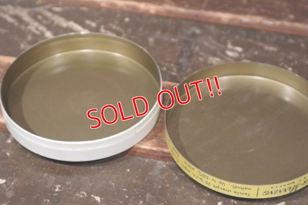 画像5: dp-211210-43 Behr-cat Plastic Electrical Tape / Vintage Tin Can