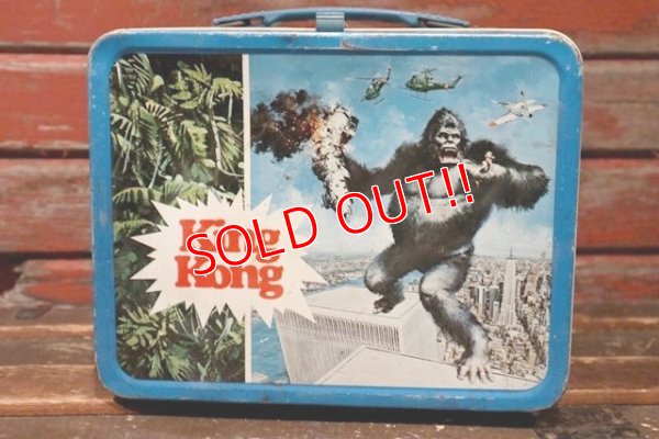 画像1: ct-211210-49 King kong / THERMOS 1976 Metal Lunch Box