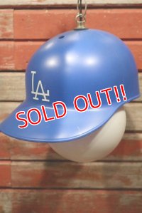 dp-211101-09 Los Angels Dodgers / 1970's Kid's Helmet Lamp