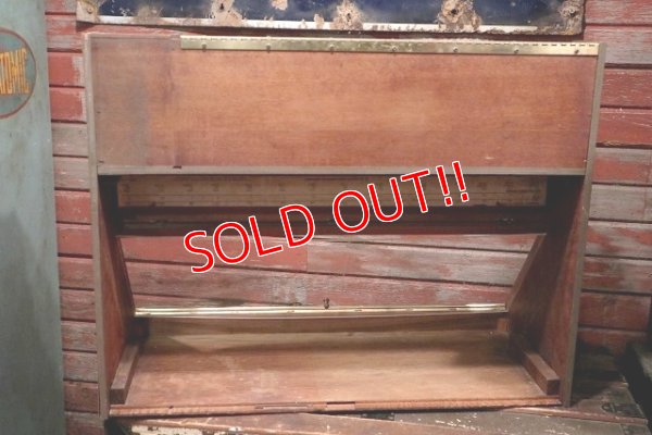 画像10: dp-220101-10 EVEREADY / Transistor Batteries 1950's Wood Showcase