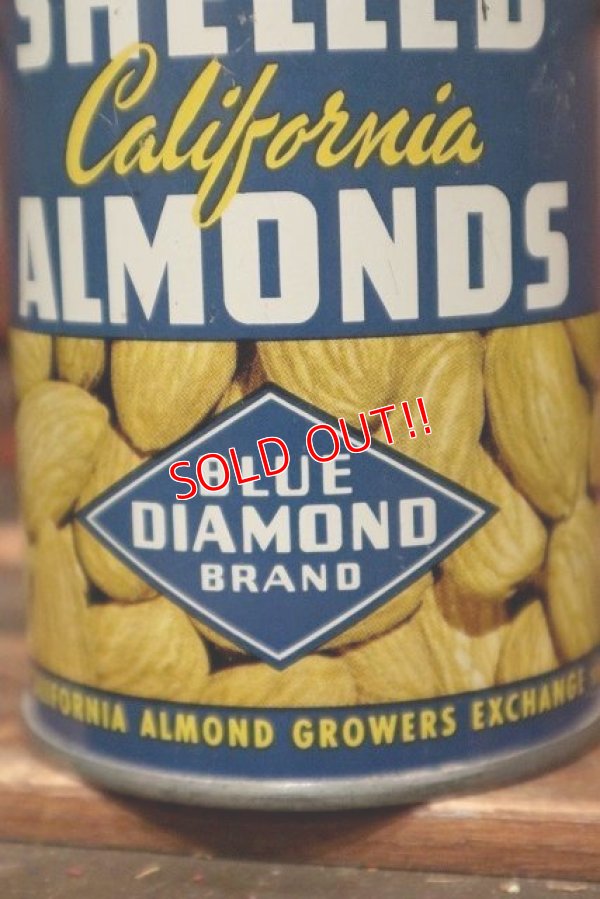 画像2: dp-220201-66 BLUE DIAMOND BRAND / Vintage SHELLED ALMONDS Can