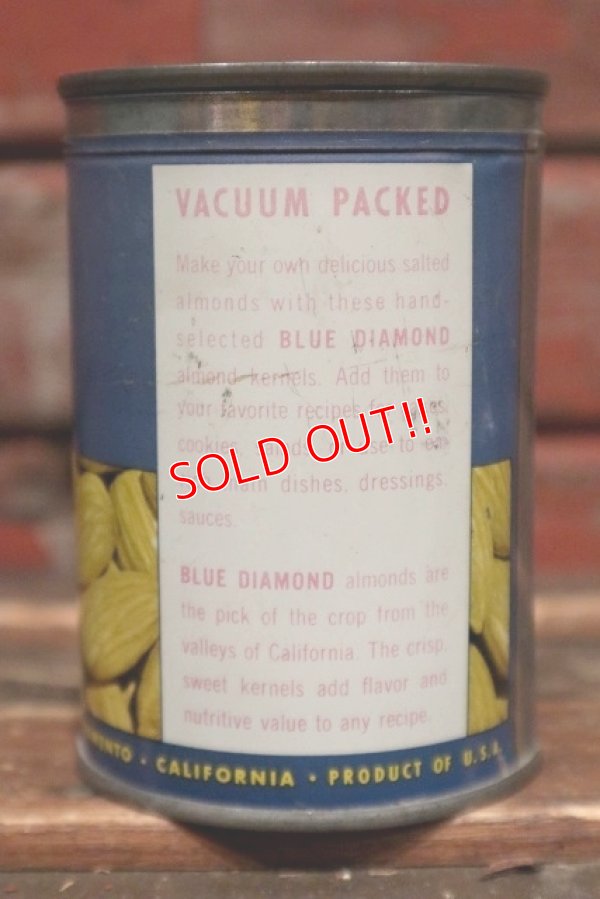 画像3: dp-220201-66 BLUE DIAMOND BRAND / Vintage SHELLED ALMONDS Can