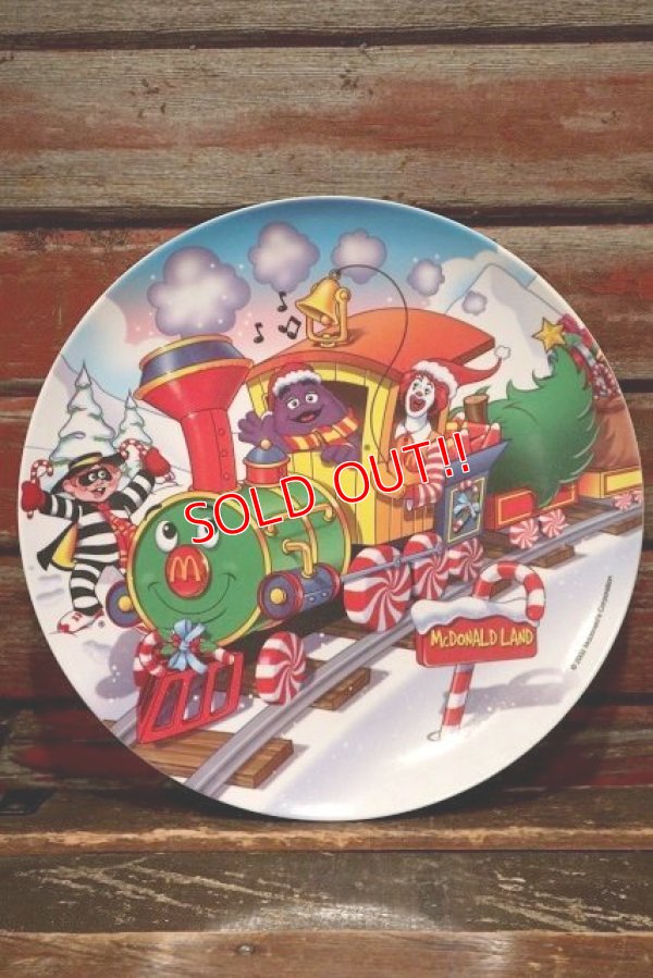 画像1: ct-220301-05 McDonald's / 2002 Collectors Plate "Christmas Train"