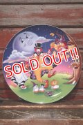 ct-220301-05 McDonald's Collectors Plate / 1997 "Halloween"