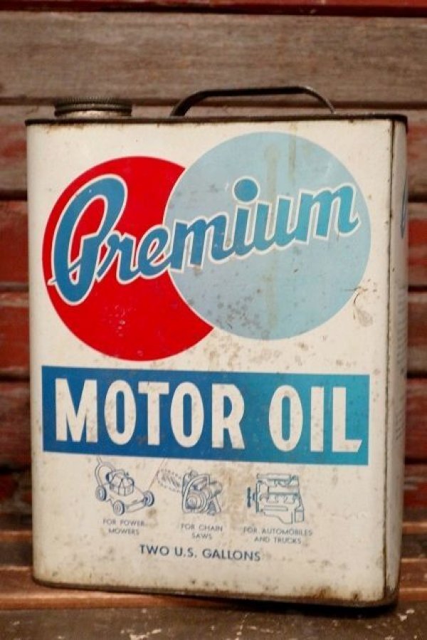 画像1: dp-220301-41 Premium MOTOR OIL / Vintage 2 U.S. Gallons Can