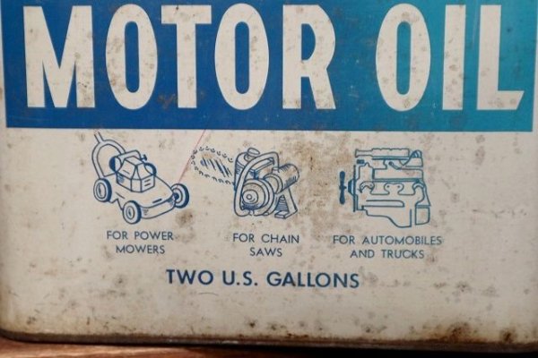画像2: dp-220301-41 Premium MOTOR OIL / Vintage 2 U.S. Gallons Can