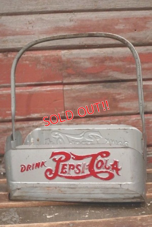 画像1: dp-220401-265 PEPSI / 1940's Metal Bottle Carrier