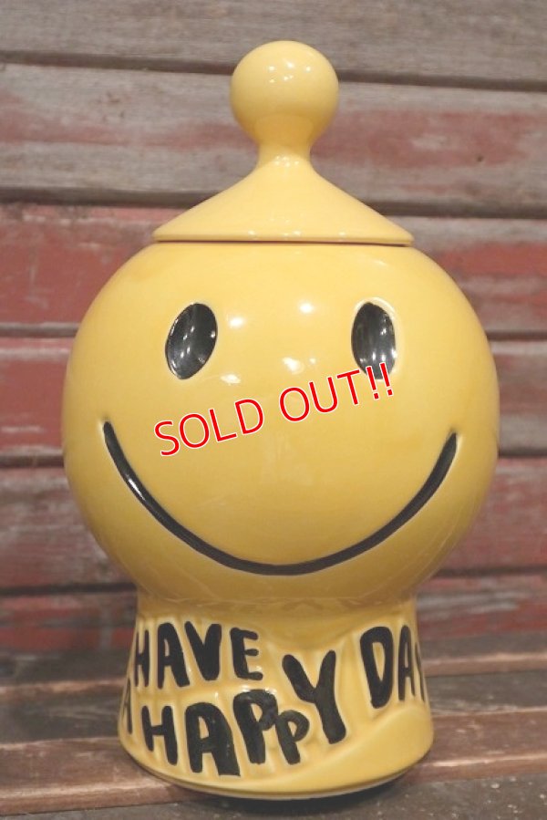 画像1: dp-220401-39 McCOY POTTERY / 1970's Smiley Face Cookie Jar