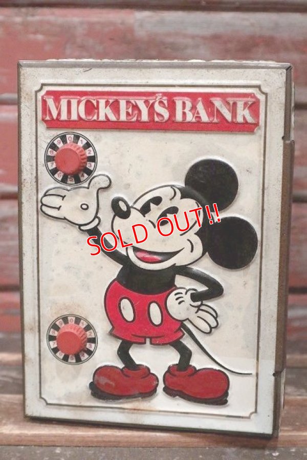 画像1: ct-220401-99 Walt Disney's / 1978 MICKEY'S BANK