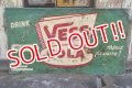 dp-220401-05 VESS COLA / 1940's Metal Sign