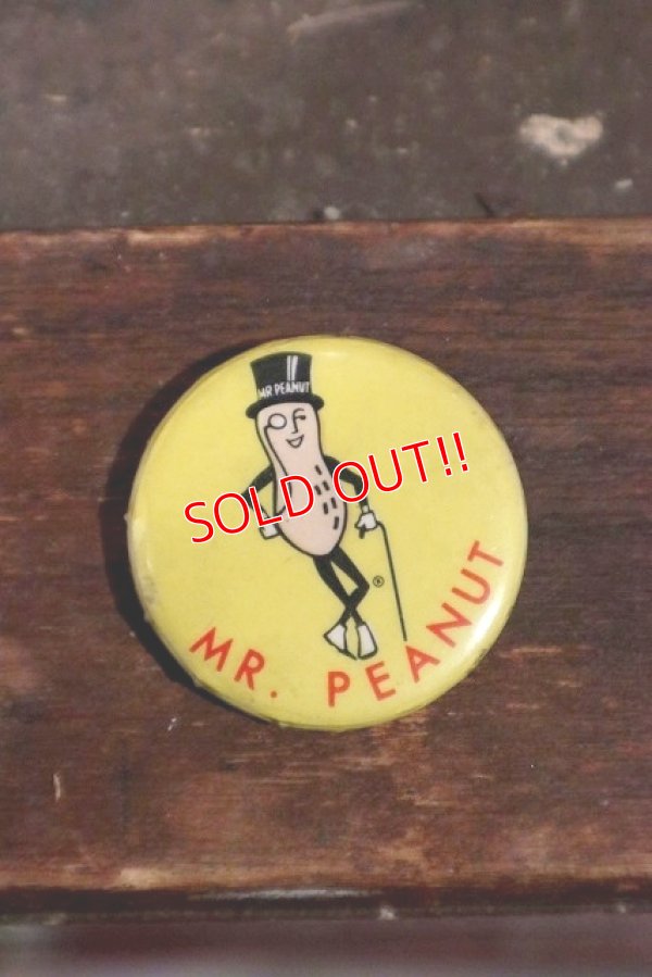 画像1: ct-220401-94 PLANTERS / MR. PEANUT Vintage Pinback