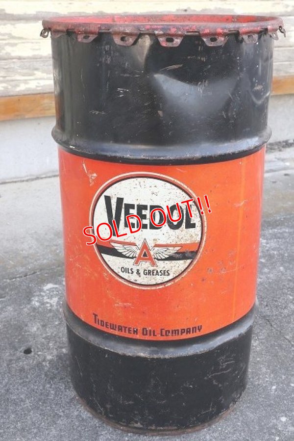 画像3: dp-220401-40 VEEDOL / 1950's-1960's 16 U.S.GALLONS CAN
