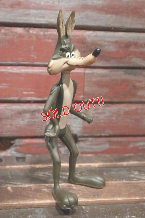 画像3: ct-220401-75 Wile E. Coyote / DAKIN 1968 Figure