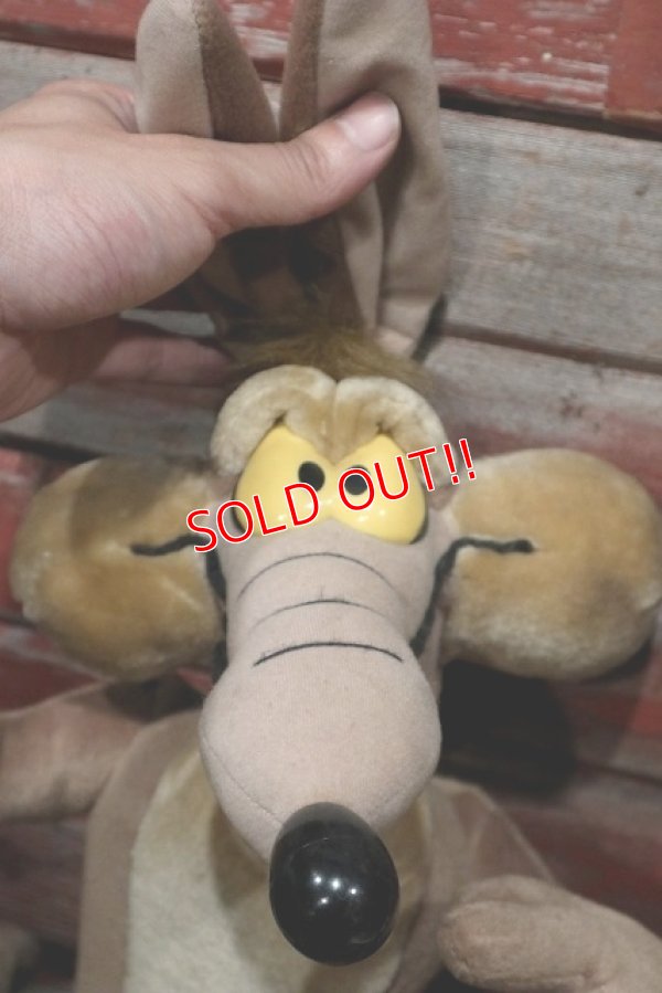 画像2: ct-220401-76 Wile E. Coyote / 1994 Plush Doll