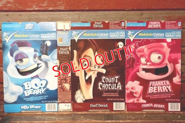 画像1: ct-220401-78 General Mills / BOO BERRY, COUNT CHOCULA and FRANKEN BERRY 2010 Cereal Box
