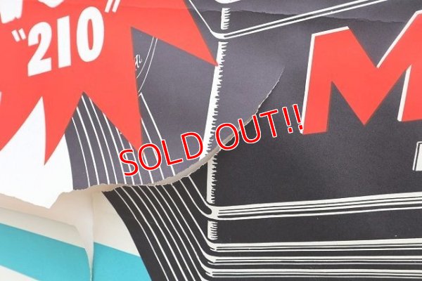 画像5: dp-220401-63 Mobil / "lasts longer stays stronger" Poster