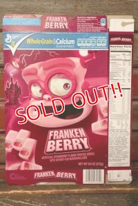 ct-220401-78 General Mills / FRANKEN BERRY 2010 Cereal Box