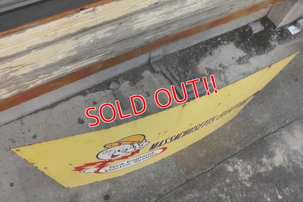 画像10: ct-220501-01 Reddy Kilowatt / 1960's Massachusetts Electric Porcelain Sign