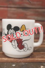 ct-220501-37 Mickey Mouse / Libbey 1960's Mickey Mouse Club Mug