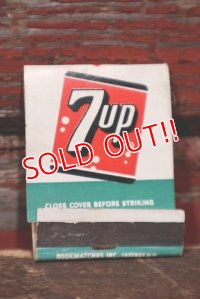 dp-220501-08 7up / 1950's Match Book