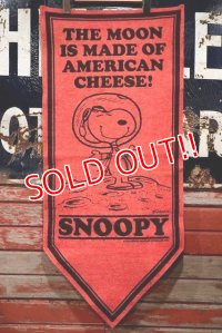 ct-220501-08 PEANUTS / 1960's Snoopy Banner "The Moon Is Made of American Cheese!"