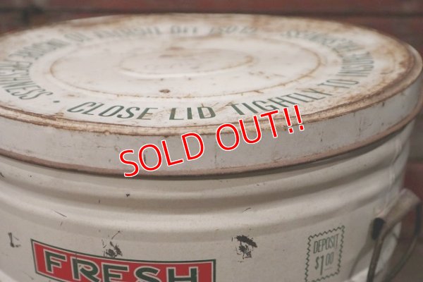 画像7: dp-220501-21 Up-to-date / Vintage Potato Chips Can