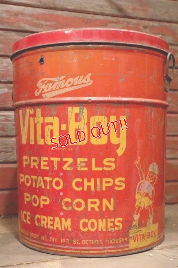 画像1: dp-220501-21 Vita-Boy / Vintage Potato Chips Can