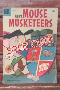ct-220401-01 Tom and Jerry / DELL 1957 Comic MOUSE MUSKETEERS