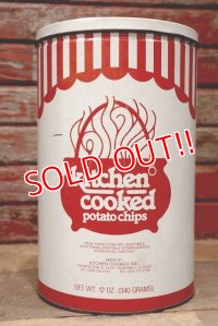 dp-220501-21 Kitchen Cooked / Vintage Potato Chips Can