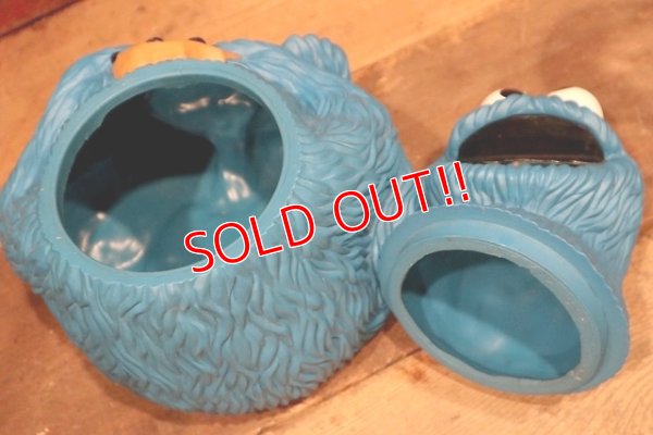 画像7: ct-220601-25 【SALE】Cookie Monster / 1997 Plastic Cookie Jar
