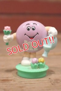 ct-220601-01 MARS / M&M's 1990's Candy Container Tops Figure