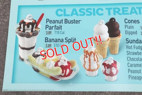 画像3: dp-220401-28 Dairy Queen / 2018 Translite Menu Sign "CURL ON TOP・CLASSIC TREAT"