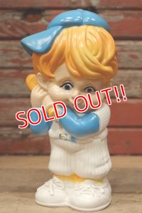ct-220601-38 RUSS BERRIE & Co. / 1973 Baseball Boy Coin Bank