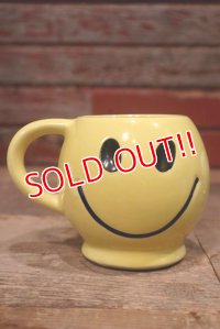 dp-220401-39 McCOY POTTERY / 1970's Smiley Face Mug