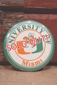 nt-220801-01 UNIVERSITY OF Miami / Miami Hurricanes "Sebastian the Ibis" 1990's Pinback