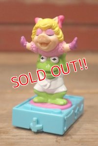 ct-220801-12 Kermit & Piggy / McDonald's 1994 Happy Birthday Happy Meal