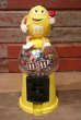 画像1: ct-220801-47 MARS / M&M's 2000's Candy Novelty Dispenser "Yellow" (1)