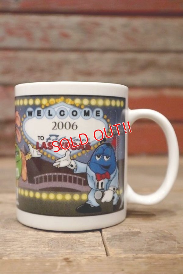 画像1: ct-220601-01 MARS / M&M's WORLD 2006 Souvenir Mug